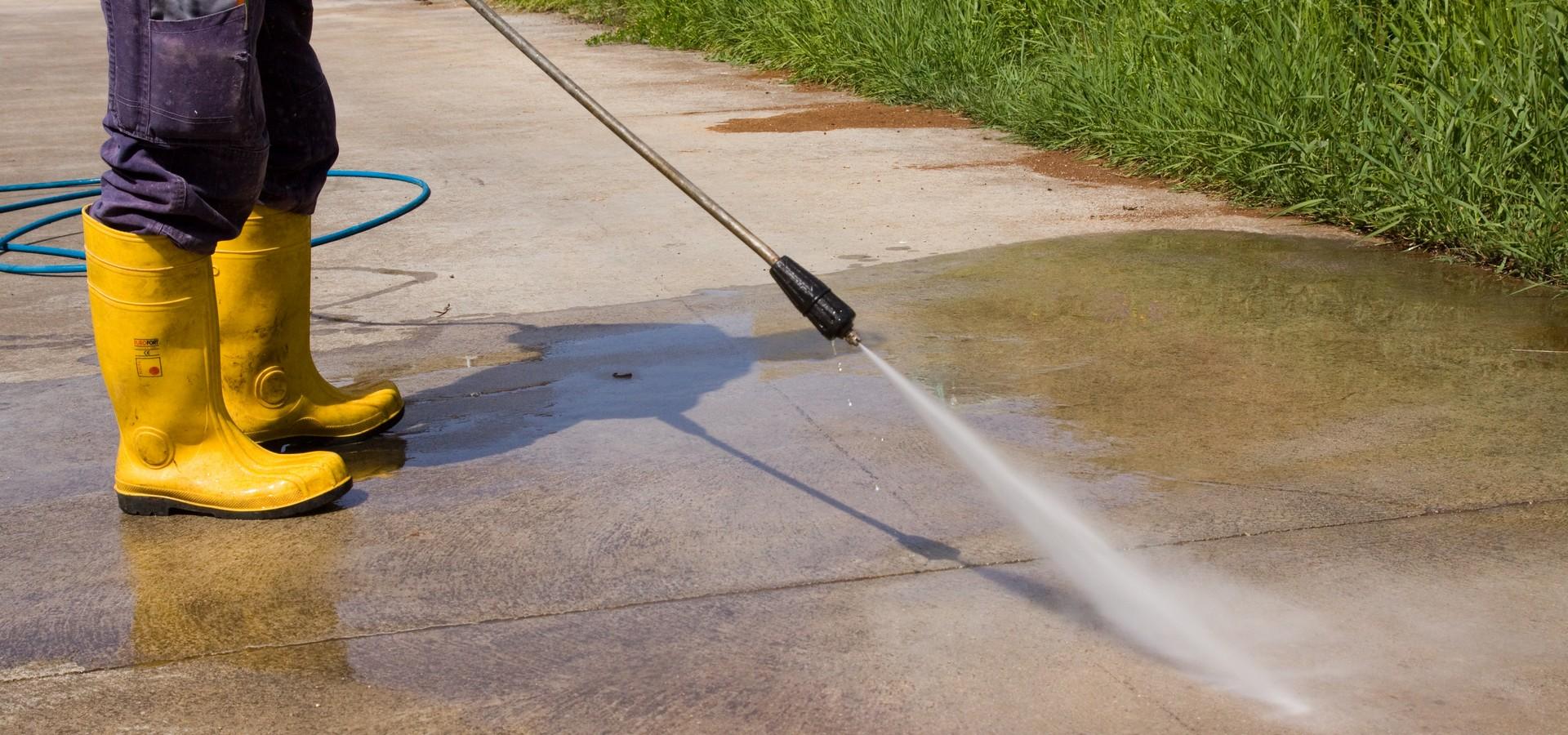 Locating Concrete Cleaning Services
