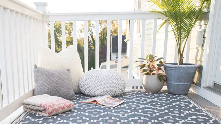 Designed Outdoor Rugs For Homes