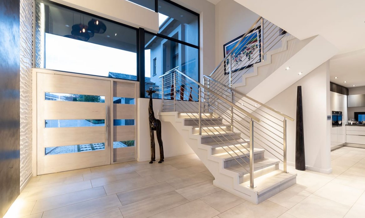 How To Pick The Right Balustrade Design For Your Office?
