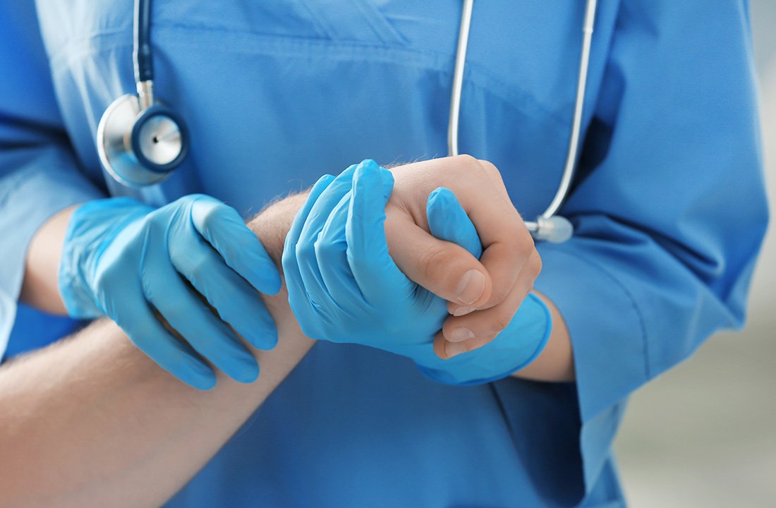 What Are The Industries Where Disposable Gloves Can Be Used Efficiently?