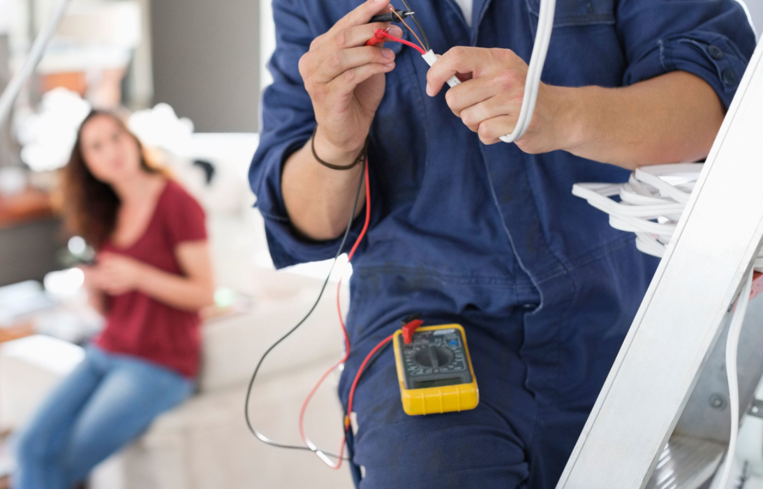 Qualities To Notice While Looking For A Residential Electrician In Vancouver?