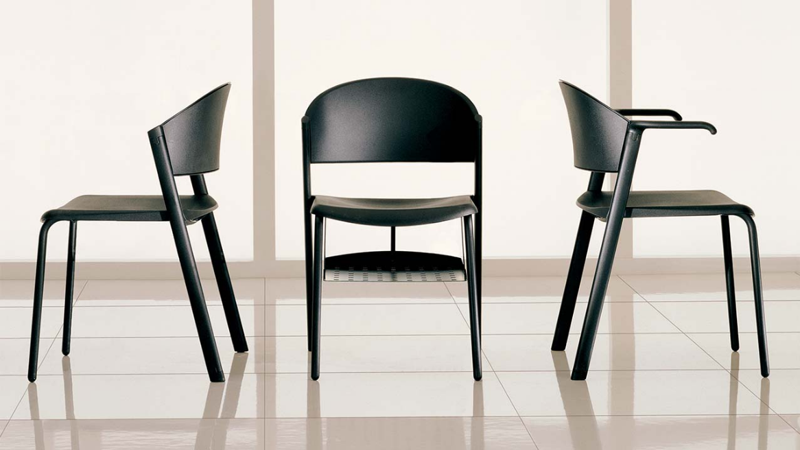 Benefits And Info Of Stackable Chairs For Office Premises