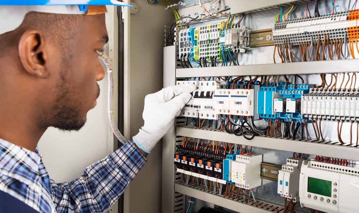 The Top Five Benefits of Hiring a Licensed Electrician Waimauku