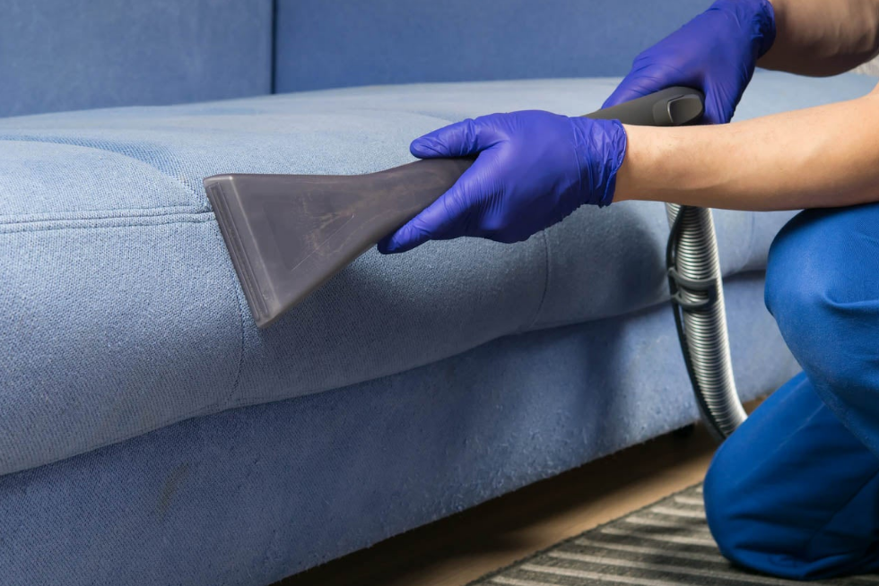 upholstery cleaning in Maryborough