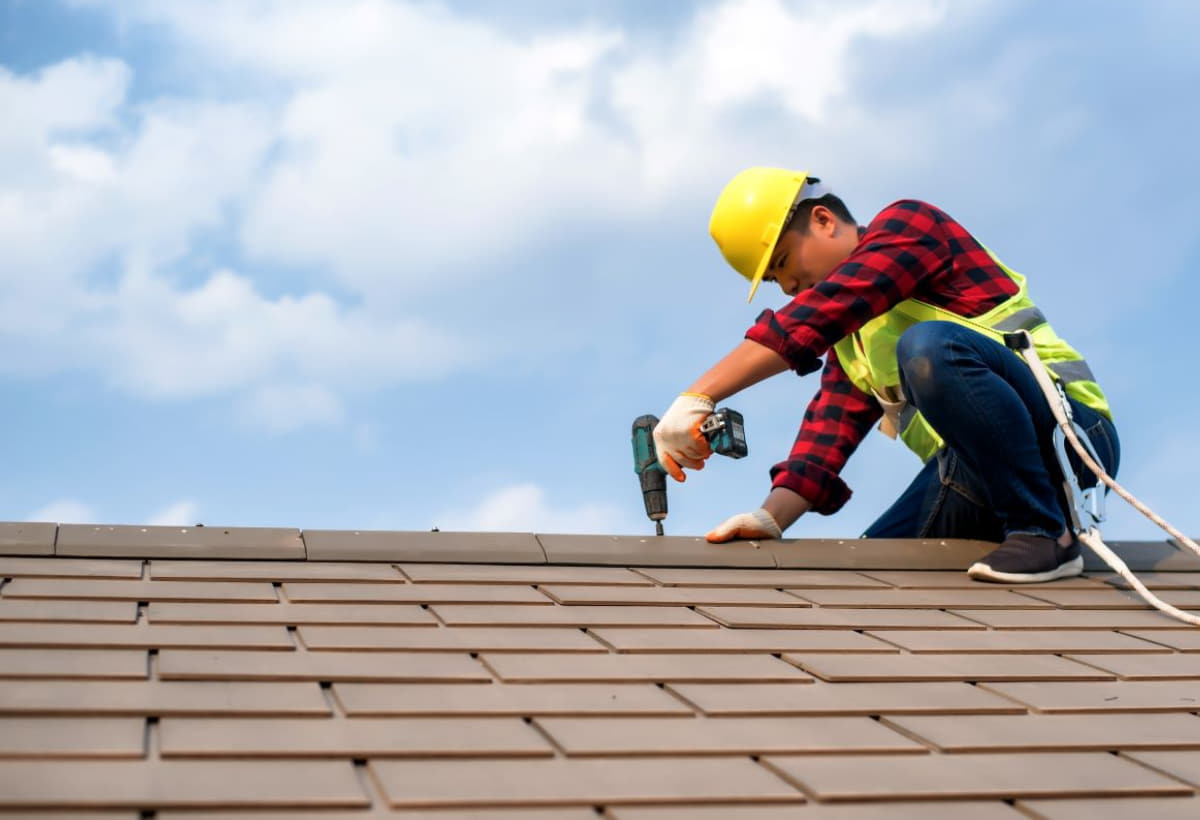 Milwaukee roofing contractor