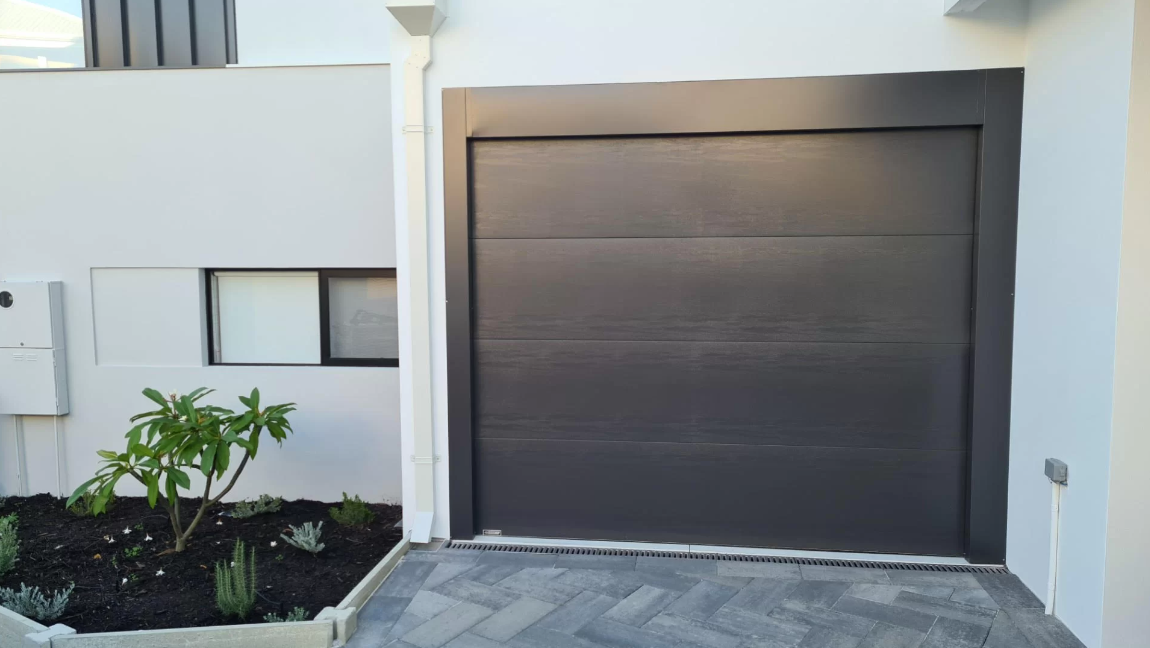 The Advantages of Using B&D Sectional Garage Doors for Your Home