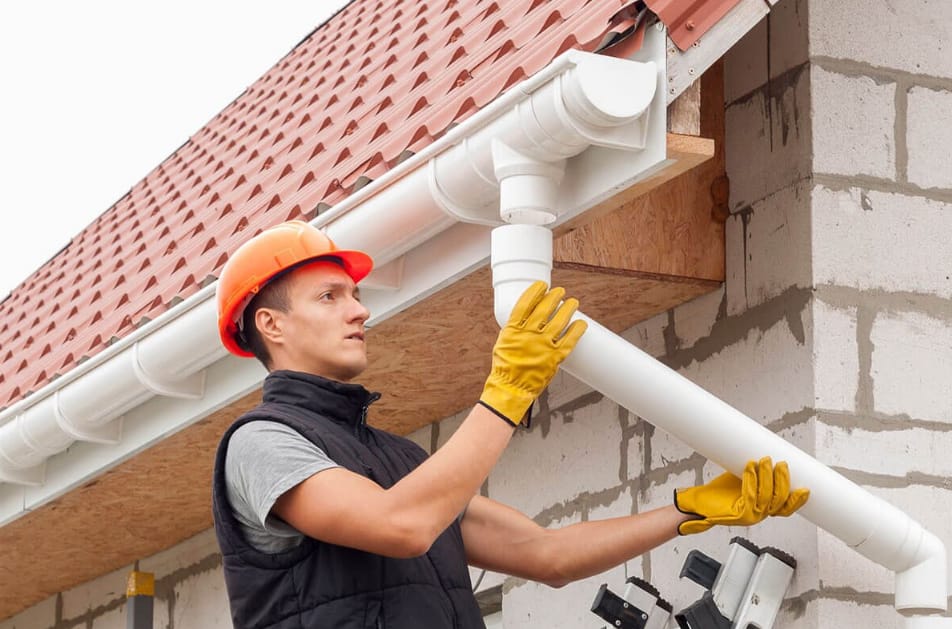 Signs to Notice That You Need Gutter Replacement in Perth