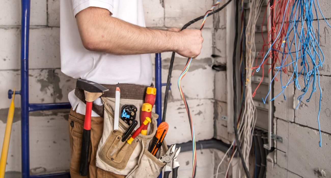 Top Tips for Hiring a Certified Shed Wiring Electrician